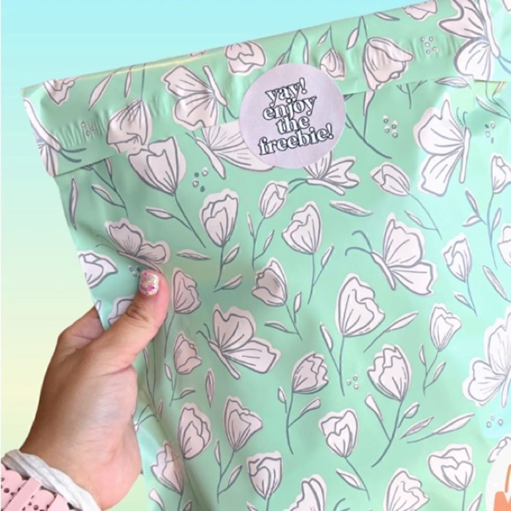 Poly Mailers  - Picture 6 of 11